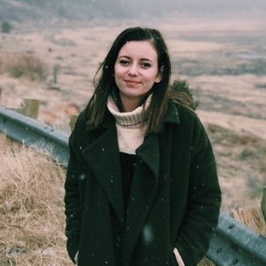 Meet your Posher, Emma